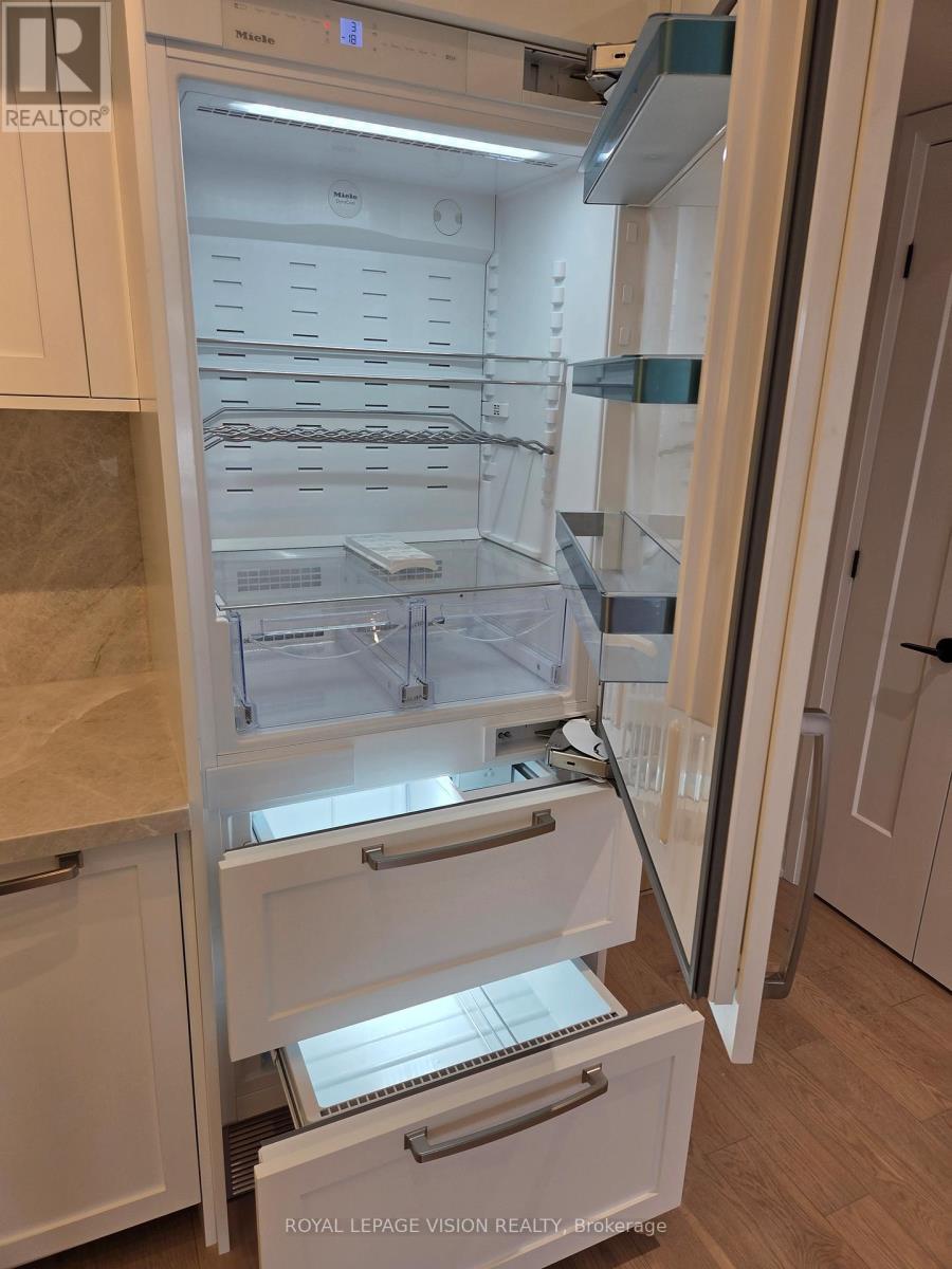 317 - 505 Glencairn Avenue, Toronto, Ontario  M6B 0B2 - Photo 14 - C12630044