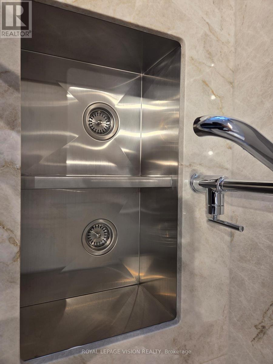 317 - 505 Glencairn Avenue, Toronto, Ontario  M6B 0B2 - Photo 13 - C12630044