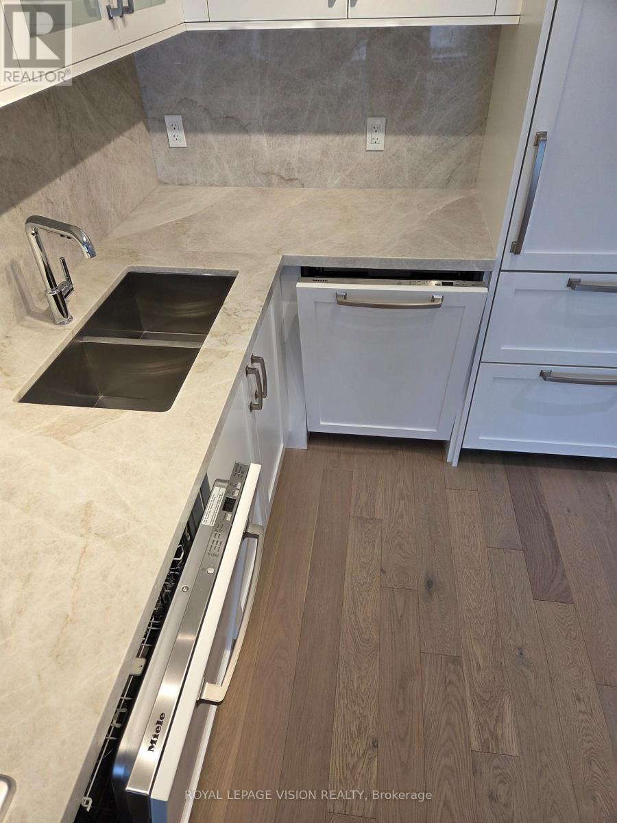 317 - 505 Glencairn Avenue, Toronto, Ontario  M6B 0B2 - Photo 11 - C12630044