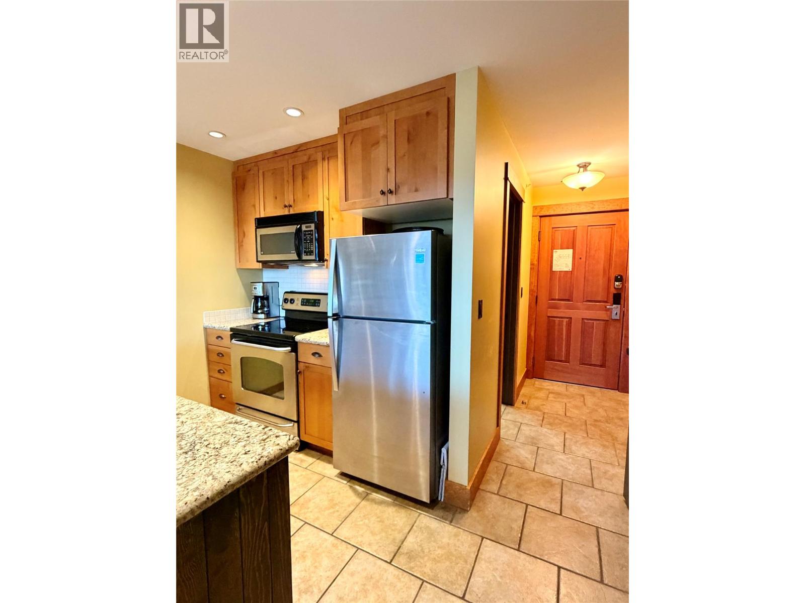 4559 Timberline Crescent Unit# 642b, Fernie, British Columbia  V0B 1M6 - Photo 7 - 10376614