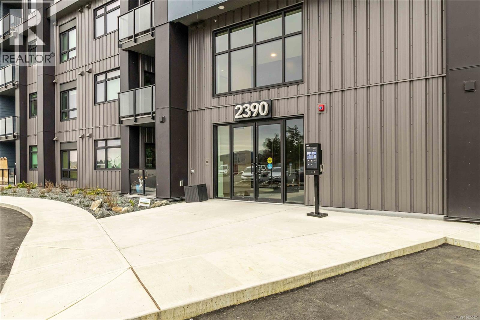 313 2390 City Gate Blvd, Langford, British Columbia  V9B 7E8 - Photo 3 - 1026525