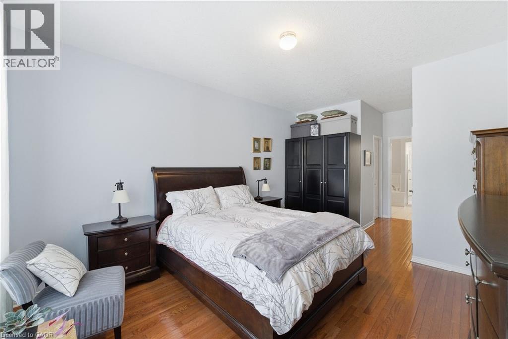 40 Wesleyan Court Unit# 16, Hamilton, Ontario  L9G 5C7 - Photo 12 - 40805866