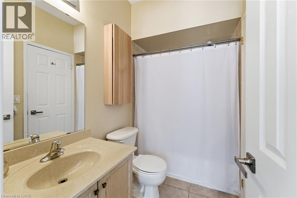 40 Wesleyan Court Unit# 16, Hamilton, Ontario  L9G 5C7 - Photo 17 - 40805866