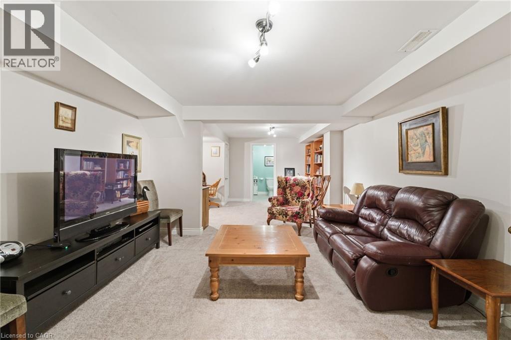 40 Wesleyan Court Unit# 16, Hamilton, Ontario  L9G 5C7 - Photo 22 - 40805866