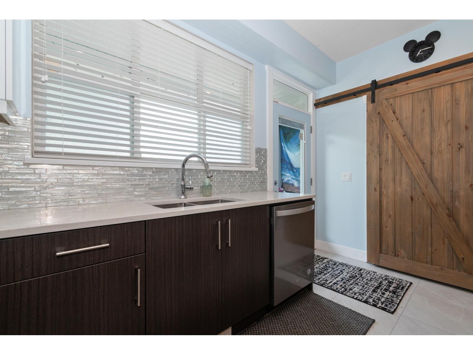 2 45395 Spadina Avenue, Chilliwack Proper West, Chilliwack, British Columbia  V2P 0H3 - Photo 5 - R3076573