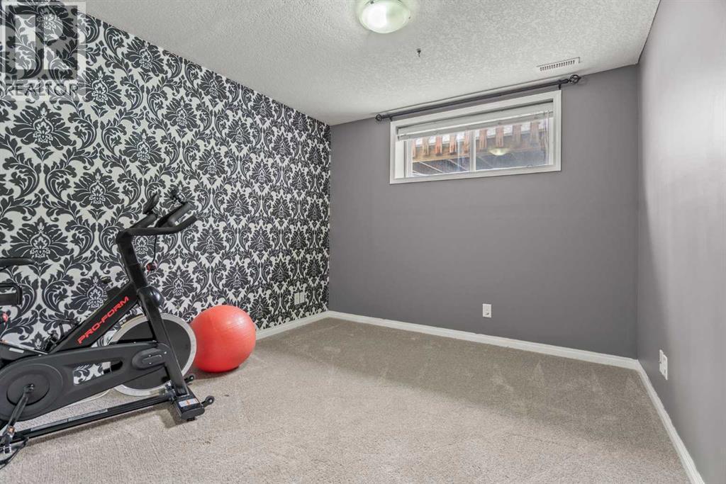 715 Copperpond Circle Se, Calgary, Alberta  T2Z 0R5 - Photo 30 - A2270187