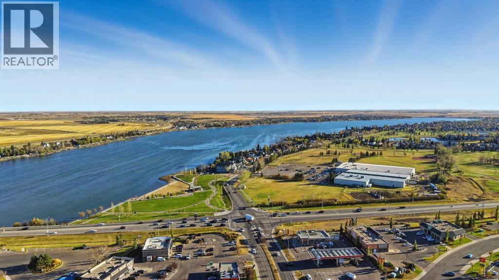 308 Viewpointe Terrace, Chestermere, Alberta  T1X 0T2 - Photo 41 - A2286779