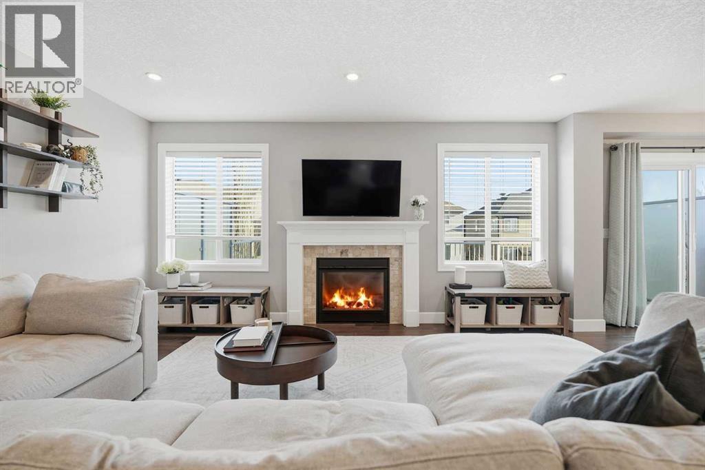 308 Viewpointe Terrace, Chestermere, Alberta  T1X 0T2 - Photo 4 - A2286779