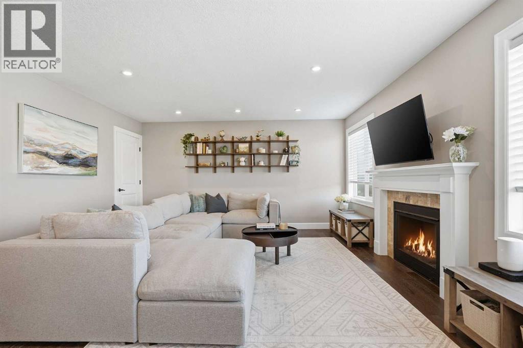 308 Viewpointe Terrace, Chestermere, Alberta  T1X 0T2 - Photo 6 - A2286779