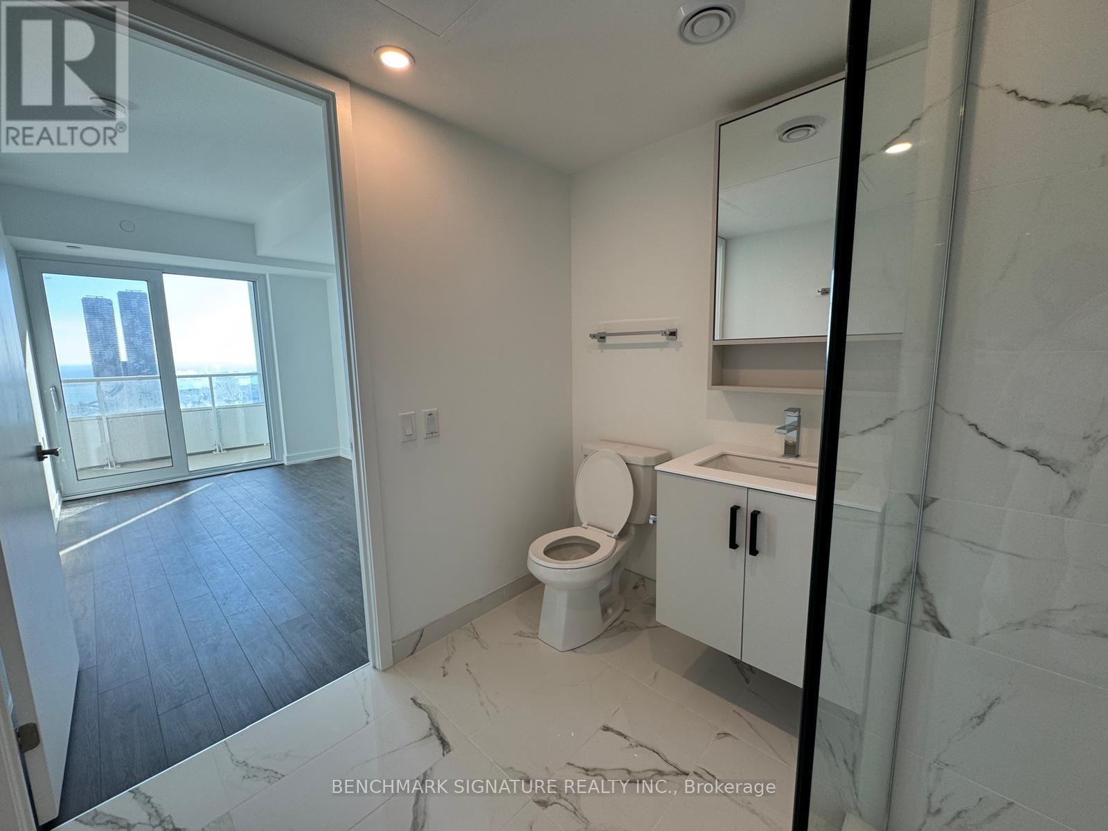 4003 - 88 Queen Street E, Toronto, Ontario  M5C 0B6 - Photo 6 - C12809374