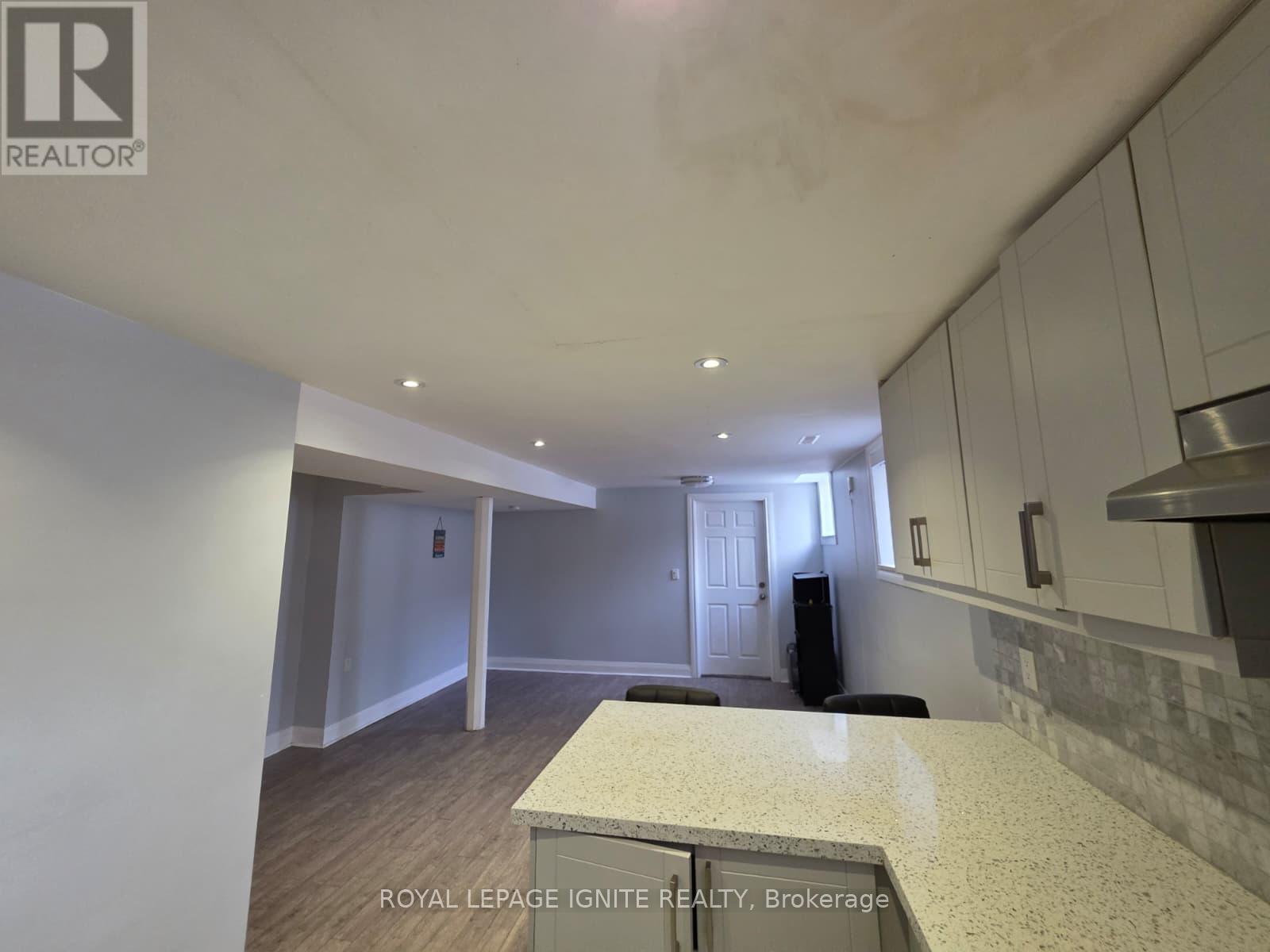 66 Tideswell Boulevard, Toronto, Ontario  M1B 5X3 - Photo 5 - E12809334