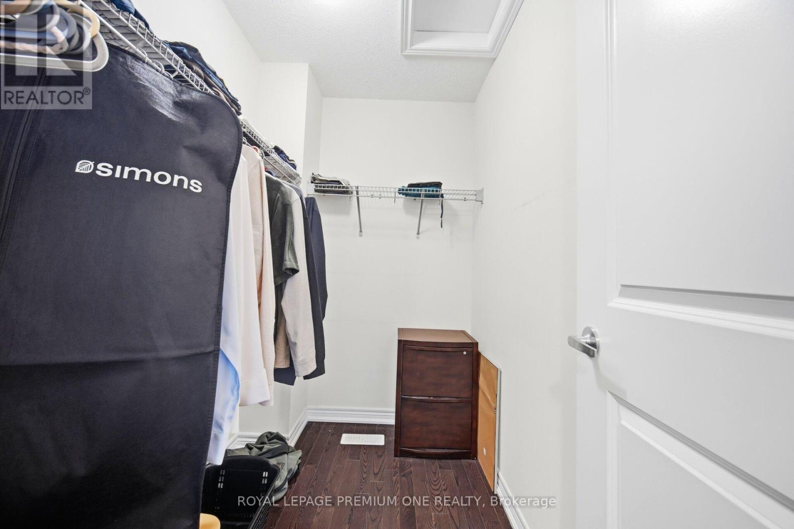 8 Poetry Drive, Vaughan, Ontario  L4H 3P7 - Photo 32 - N12809314