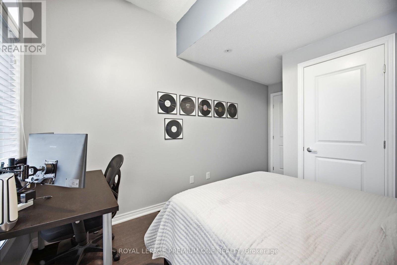 8 Poetry Drive, Vaughan, Ontario  L4H 3P7 - Photo 34 - N12809314