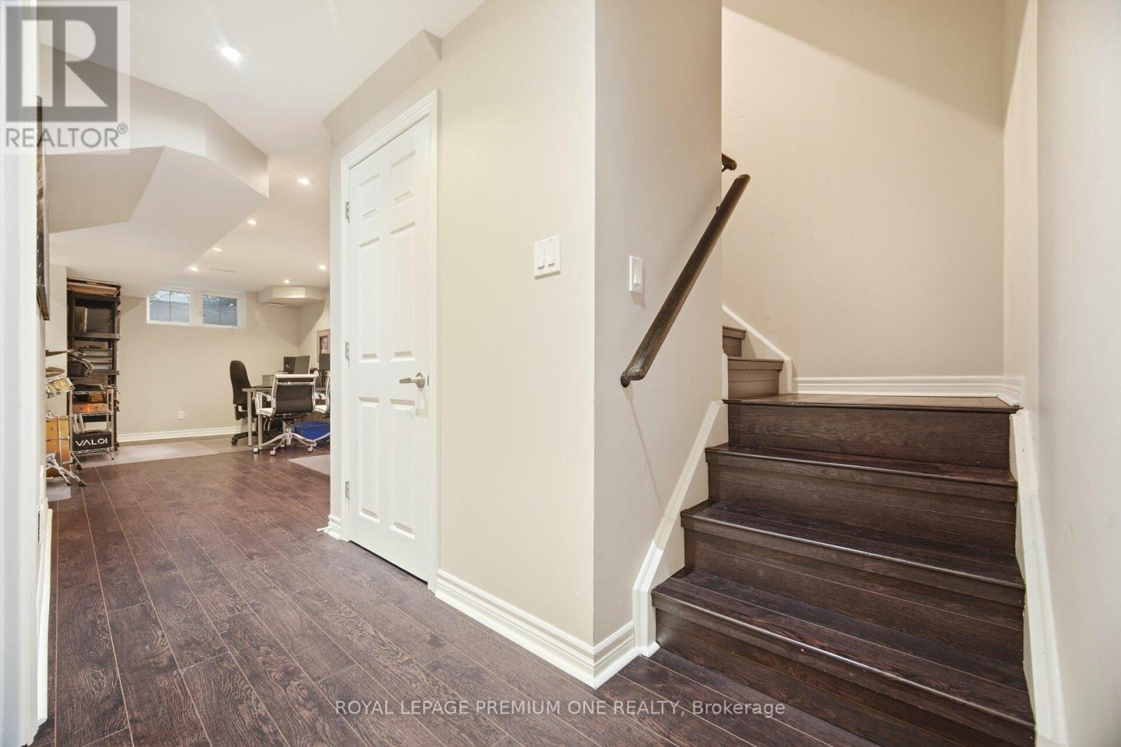 8 Poetry Drive, Vaughan, Ontario  L4H 3P7 - Photo 38 - N12809314