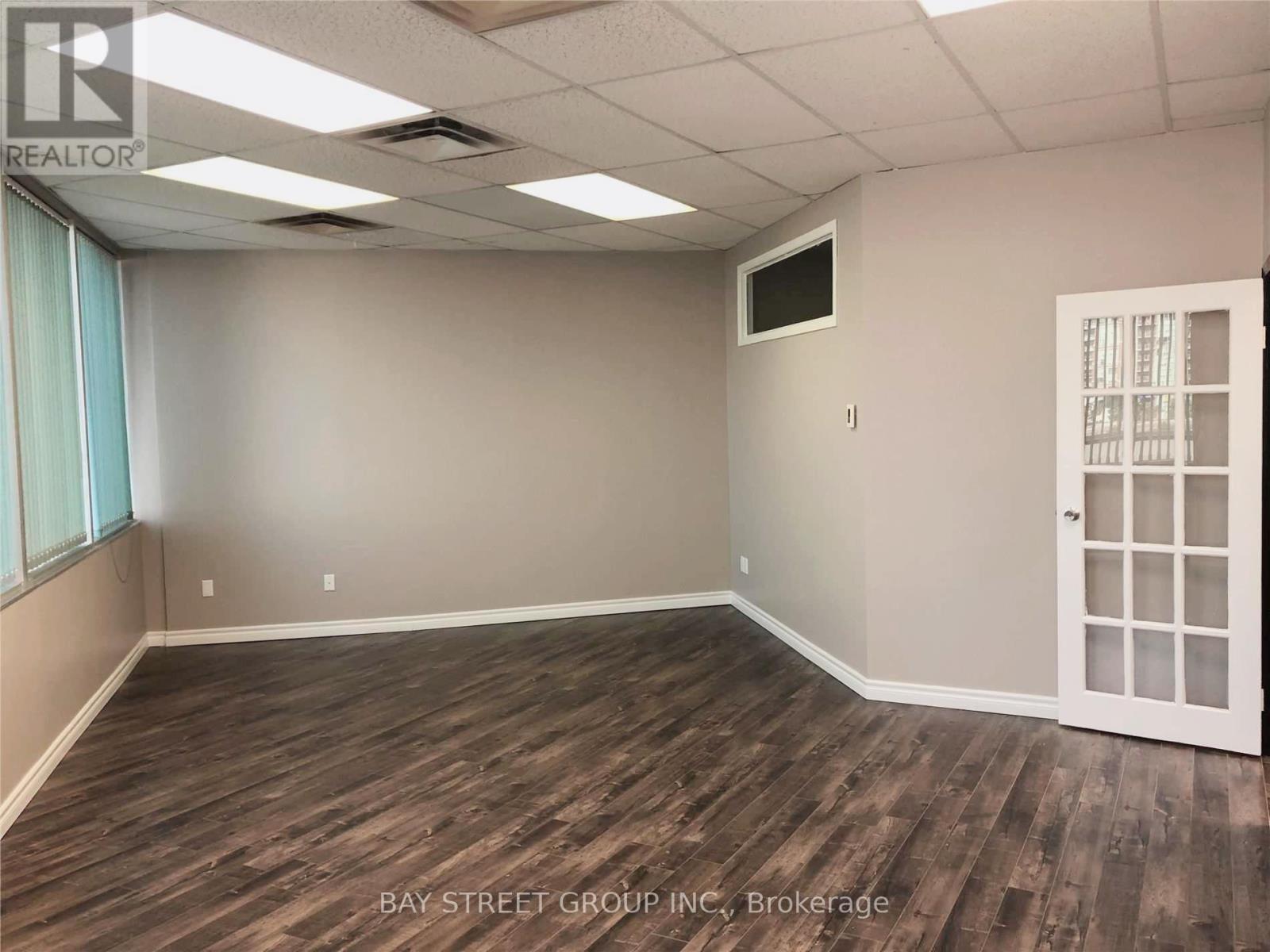 304 - 350 Highway 7 Avenue E, Richmond Hill, Ontario  L4B 3N2 - Photo 18 - N12809328