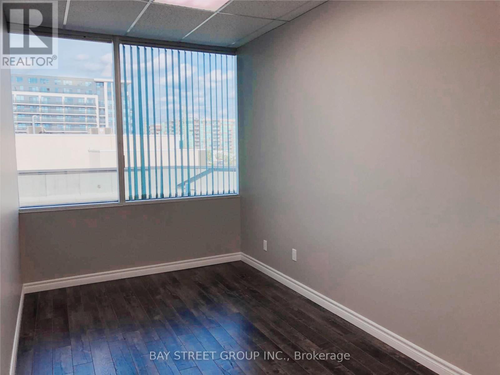 304 - 350 Highway 7 Avenue E, Richmond Hill, Ontario  L4B 3N2 - Photo 19 - N12809328