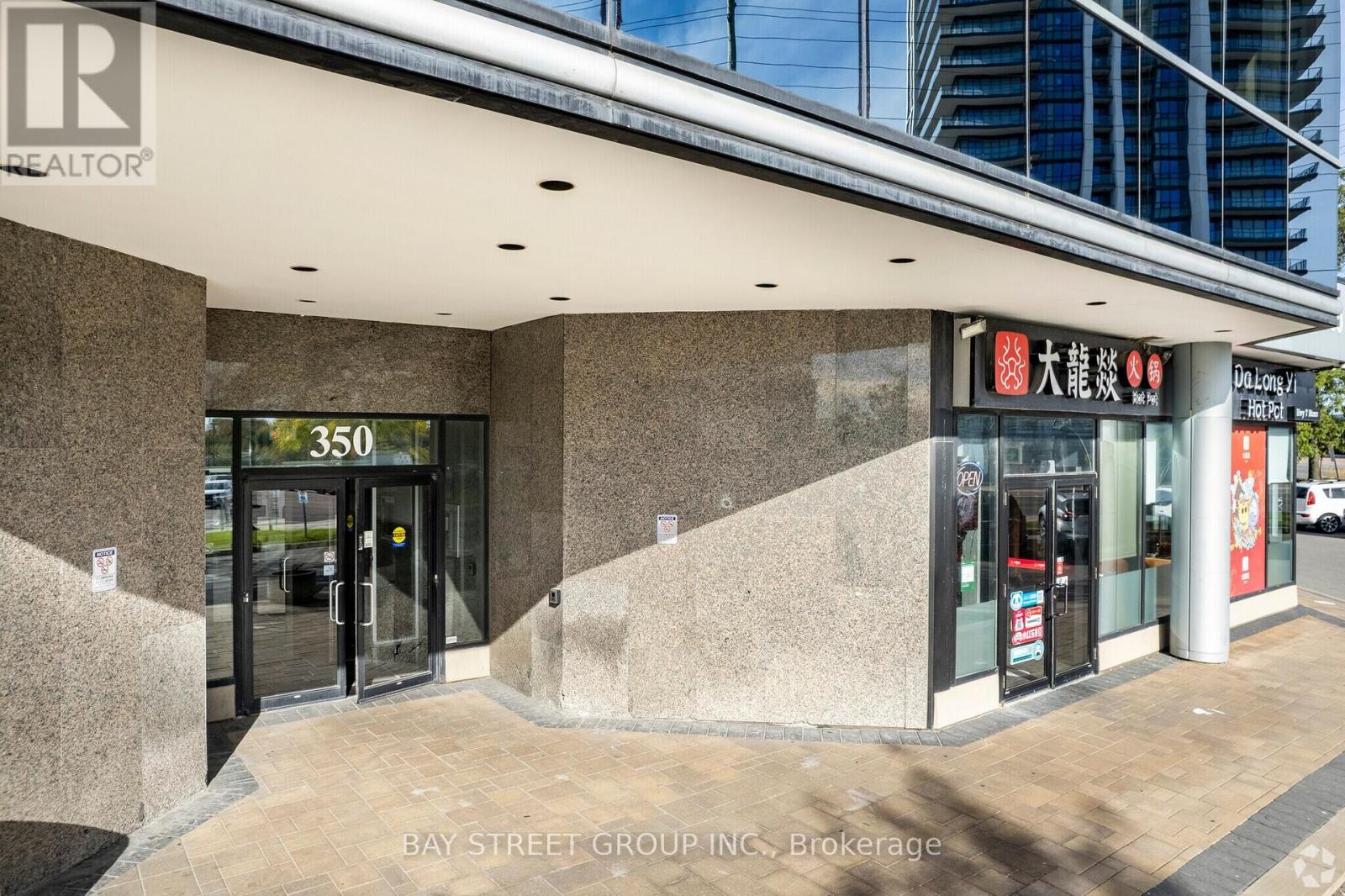 304 - 350 Highway 7 Avenue E, Richmond Hill, Ontario  L4B 3N2 - Photo 5 - N12809328