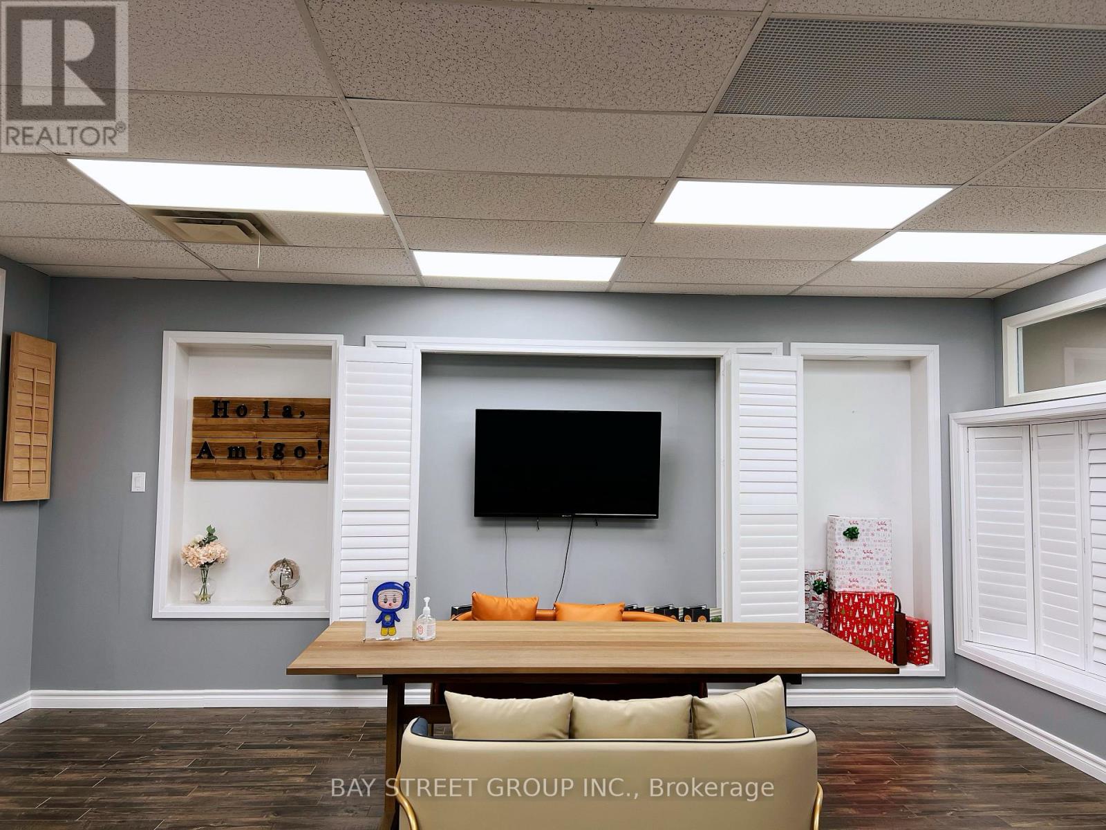 304 - 350 Highway 7 Avenue E, Richmond Hill, Ontario  L4B 3N2 - Photo 8 - N12809328