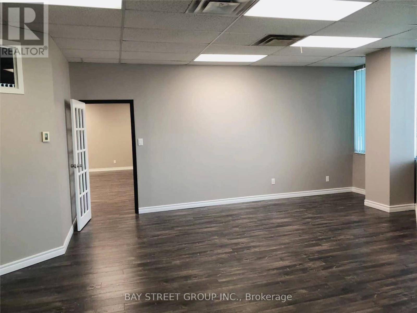 304 - 350 Highway 7 Avenue E, Richmond Hill, Ontario  L4B 3N2 - Photo 9 - N12809328