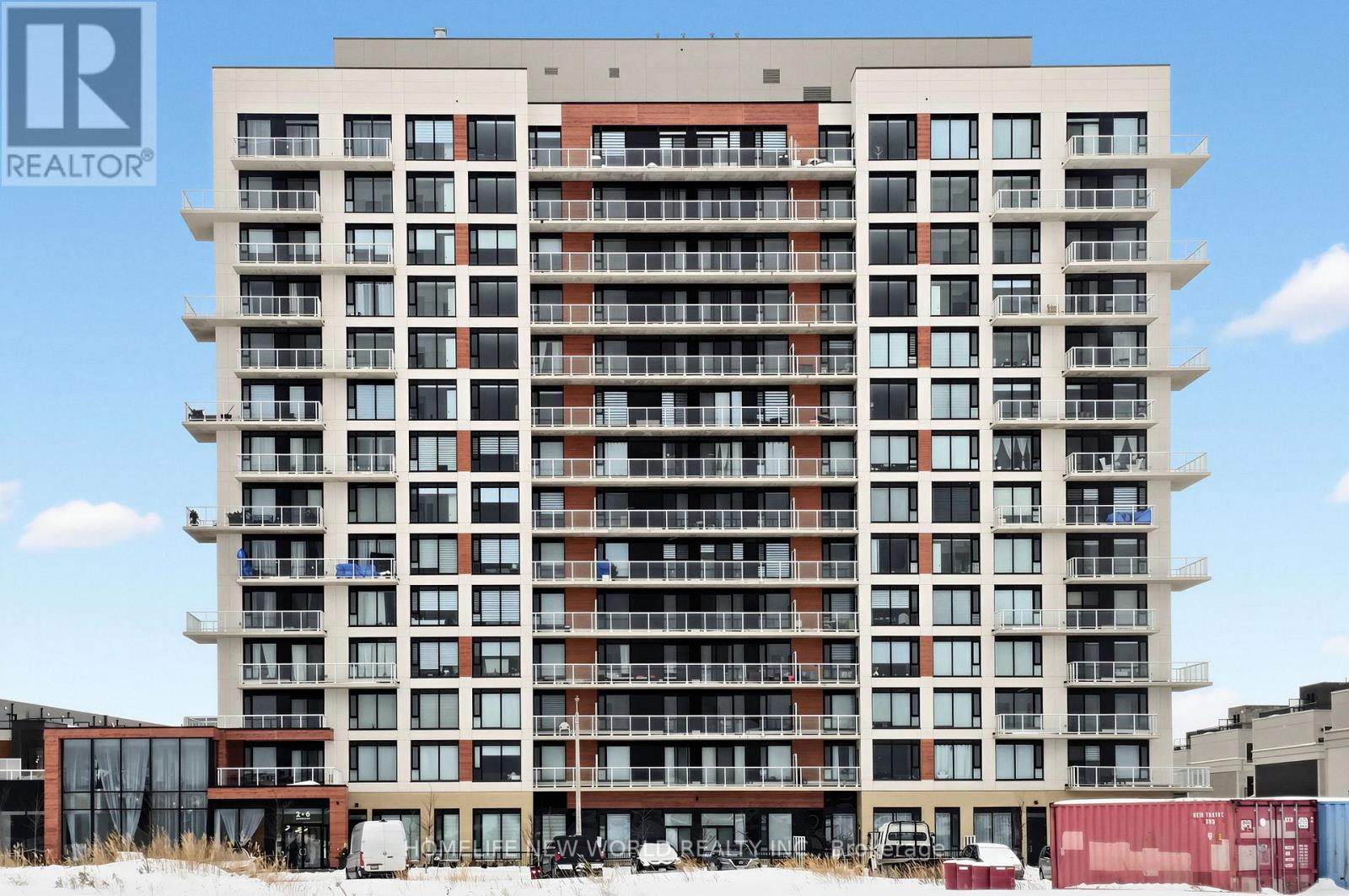 933 - 2 DAVID EYER ROAD, Richmond Hill, Ontario