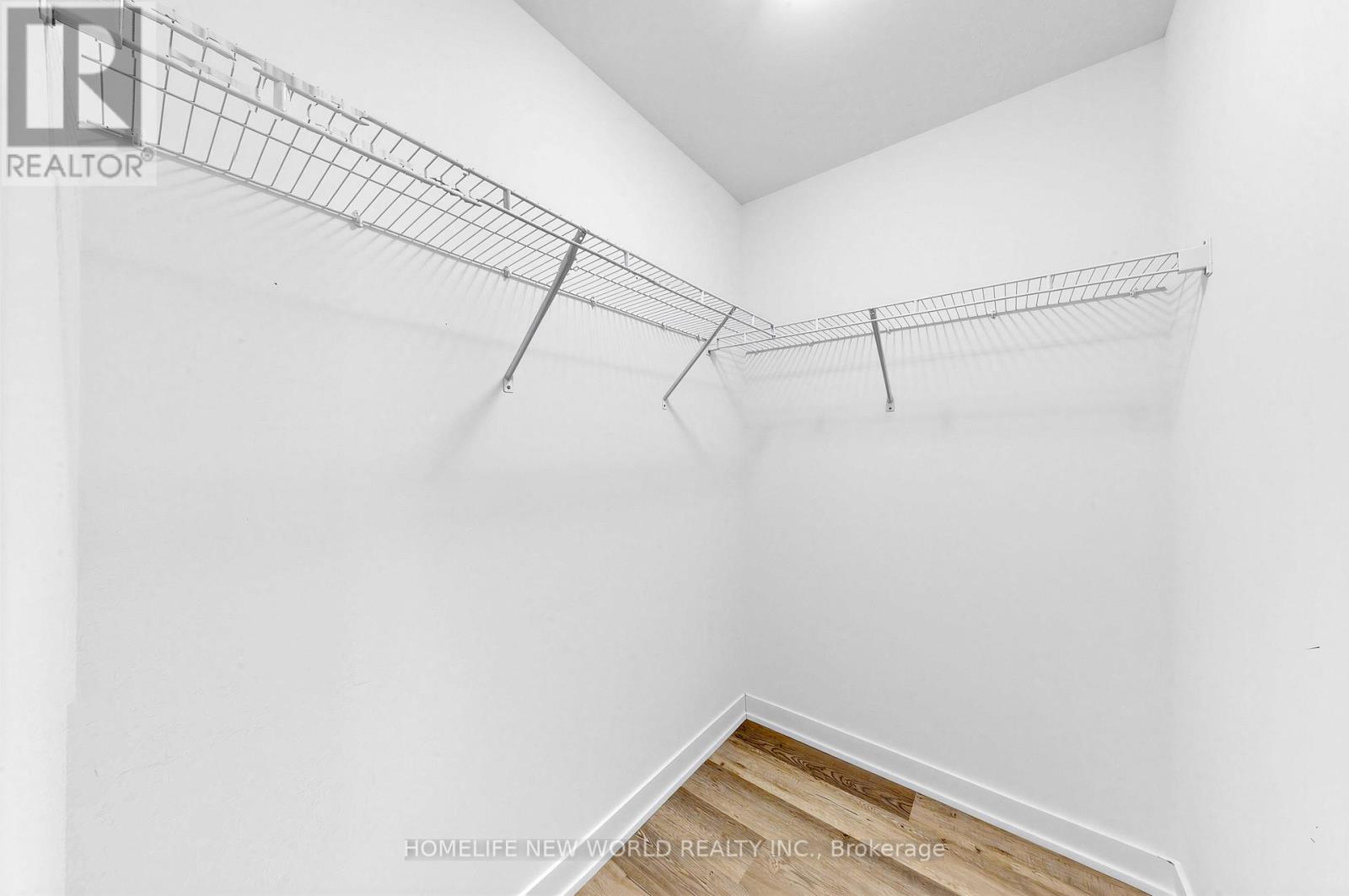 933 - 2 David Eyer Road, Richmond Hill, Ontario  L4S 0N6 - Photo 10 - N12809330