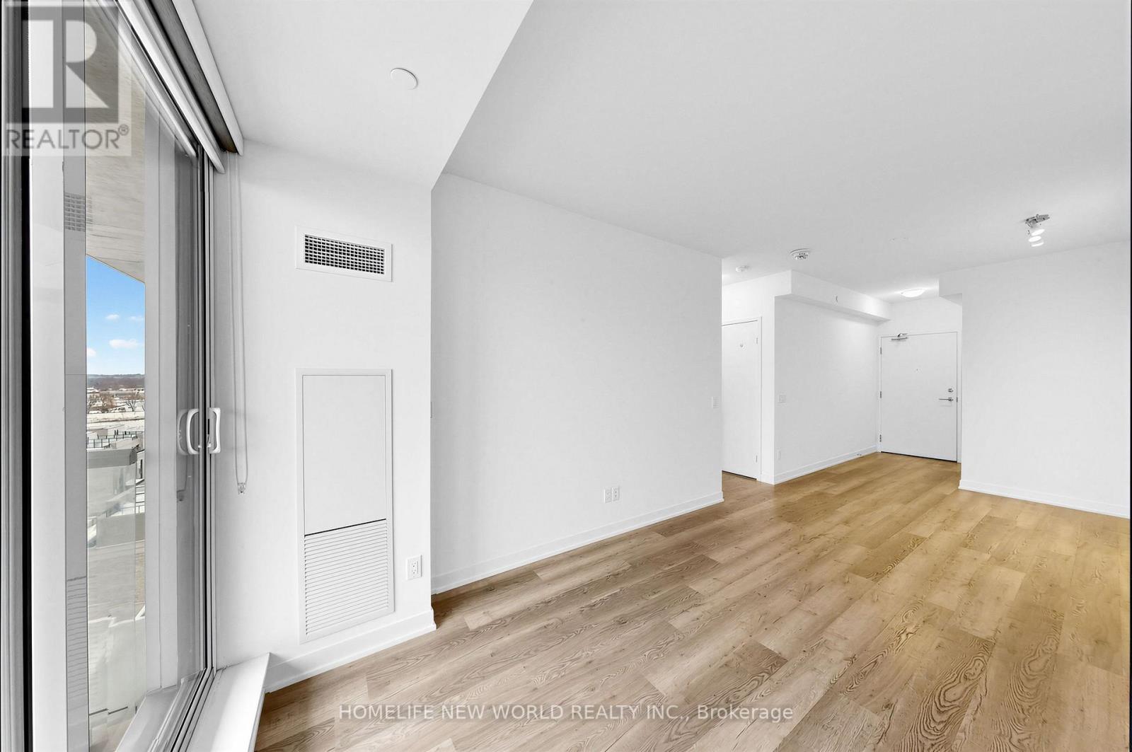 933 - 2 David Eyer Road, Richmond Hill, Ontario  L4S 0N6 - Photo 13 - N12809330