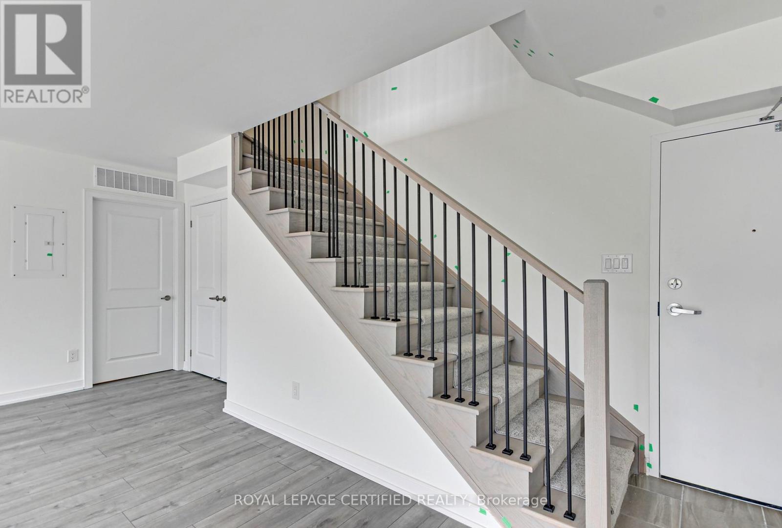 31 Appletree Lane, Barrie, Ontario  L9J 0P1 - Photo 23 - S12809342