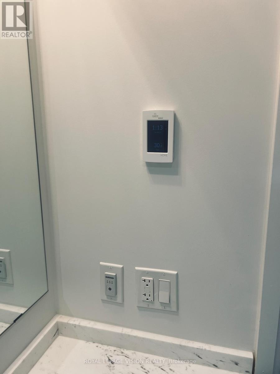 211 - 505 Glencairn Avenue, Toronto, Ontario  M6B 0B2 - Photo 10 - C12638614