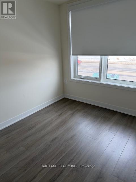 223 - 1695 Dersan Street, Pickering, Ontario  L1X 0S8 - Photo 7 - E12796822