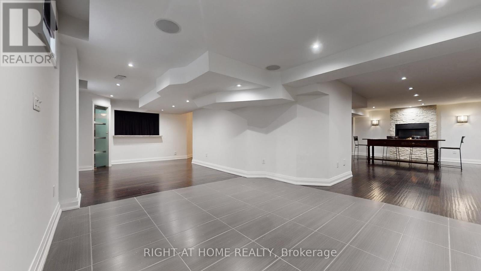 147 Westridge Drive, Vaughan, Ontario L0J 1C0 - Photo 37 - N12804772