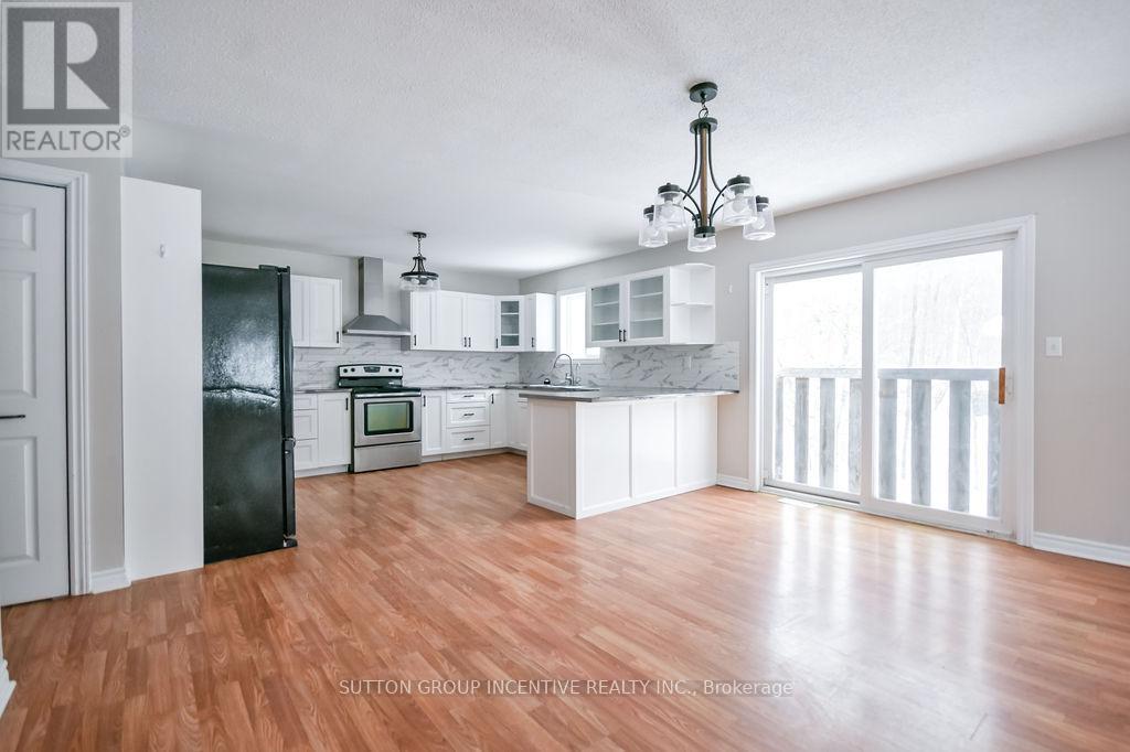 113 Desroches Trail, Tiny, Ontario  L0M 0H9 - Photo 10 - S12768104