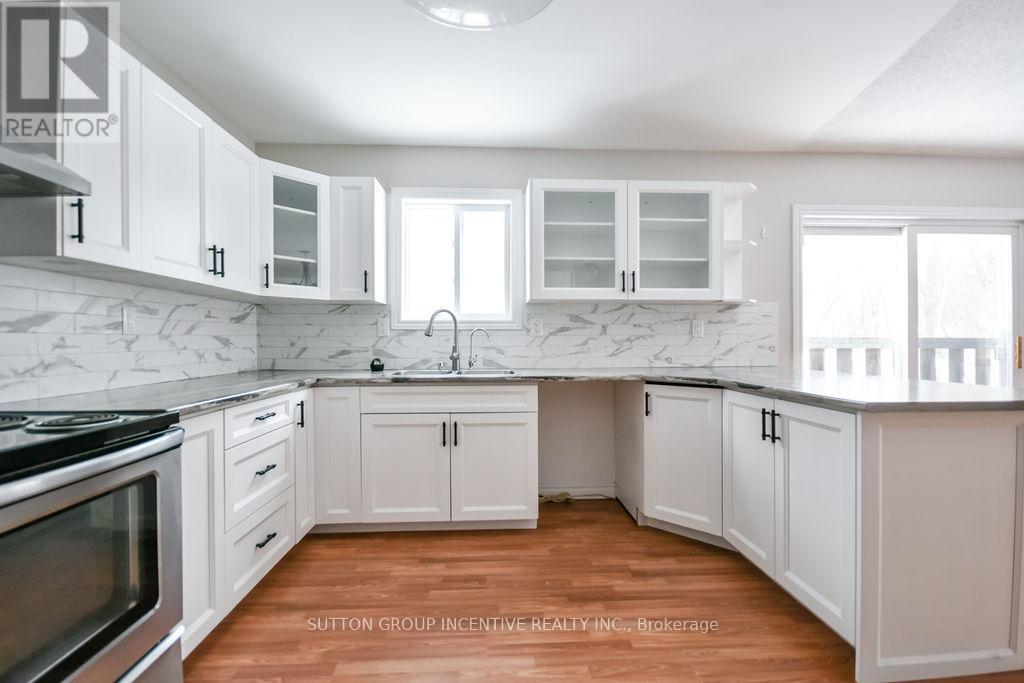 113 Desroches Trail, Tiny, Ontario  L0M 0H9 - Photo 14 - S12768104