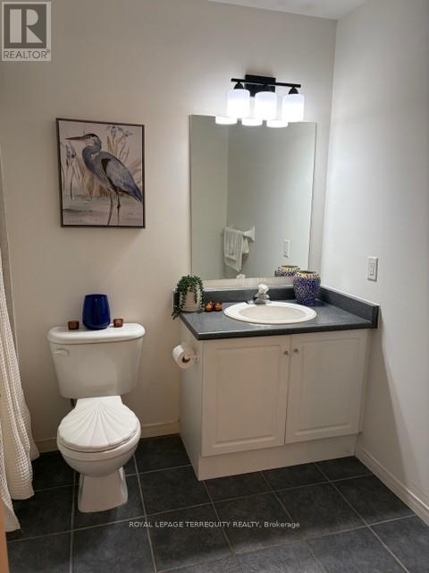 25 - 1276 Silvan Forest Drive, Burlington, Ontario  L7M 4V8 - Photo 24 - W12798964