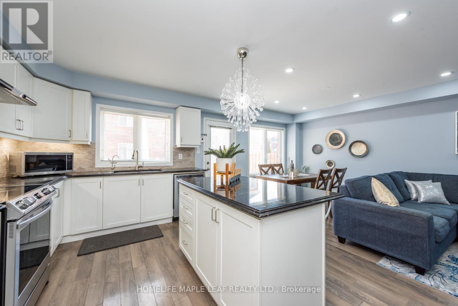 49 Lothbury Drive, Brampton, Ontario  L7A 4G6 - Photo 17 - W12803872