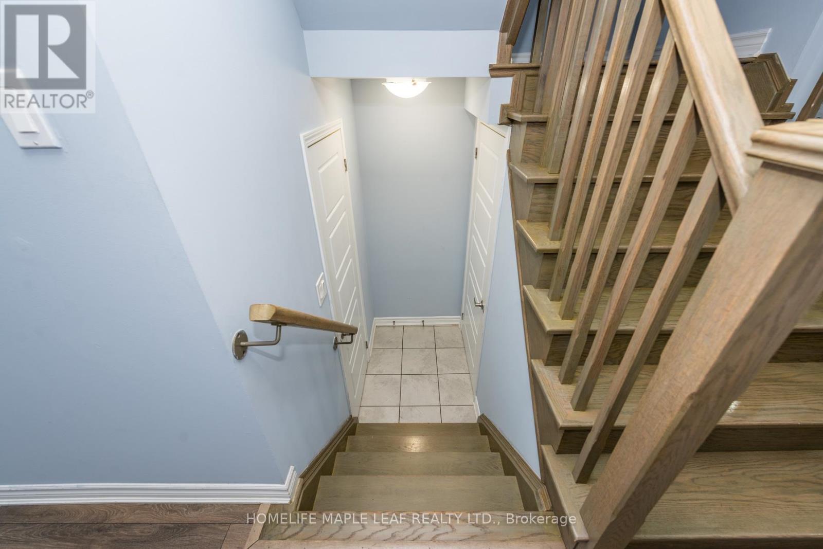 49 Lothbury Drive, Brampton, Ontario  L7A 4G6 - Photo 8 - W12803872