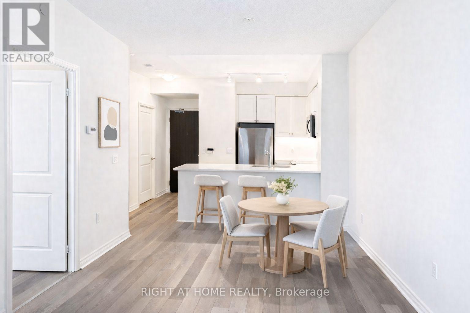 1003 - 39 Annie Craig Drive, Toronto, Ontario  M8V 0C5 - Photo 2 - W12809310