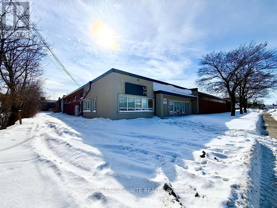 1a - 5 Racine Road, Toronto, Ontario  M9W 2Z2 - Photo 3 - W12809322