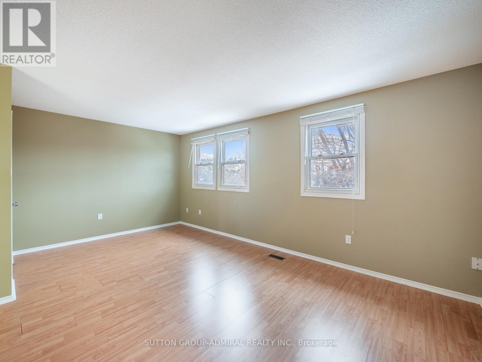 #60 - 385 The East Mall, Toronto, Ontario  M9B 6J4 - Photo 29 - W12809344