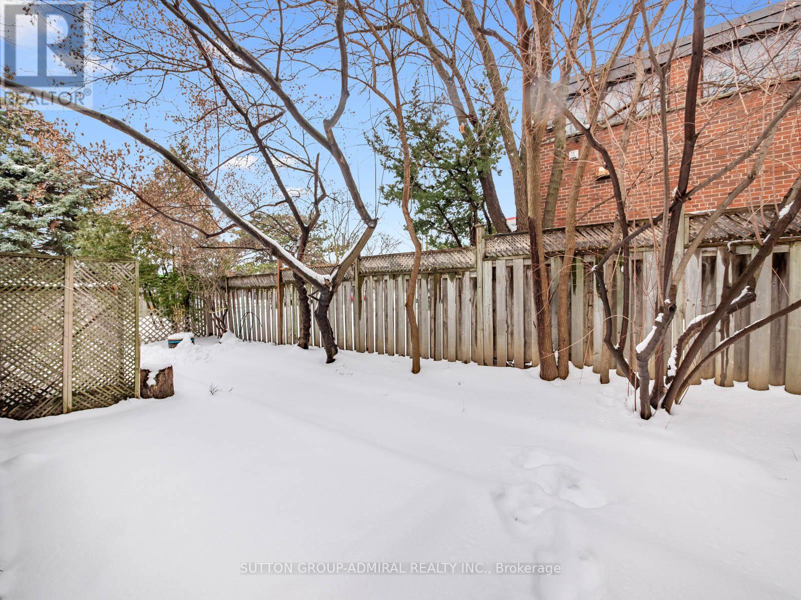 #60 - 385 The East Mall, Toronto, Ontario  M9B 6J4 - Photo 43 - W12809344