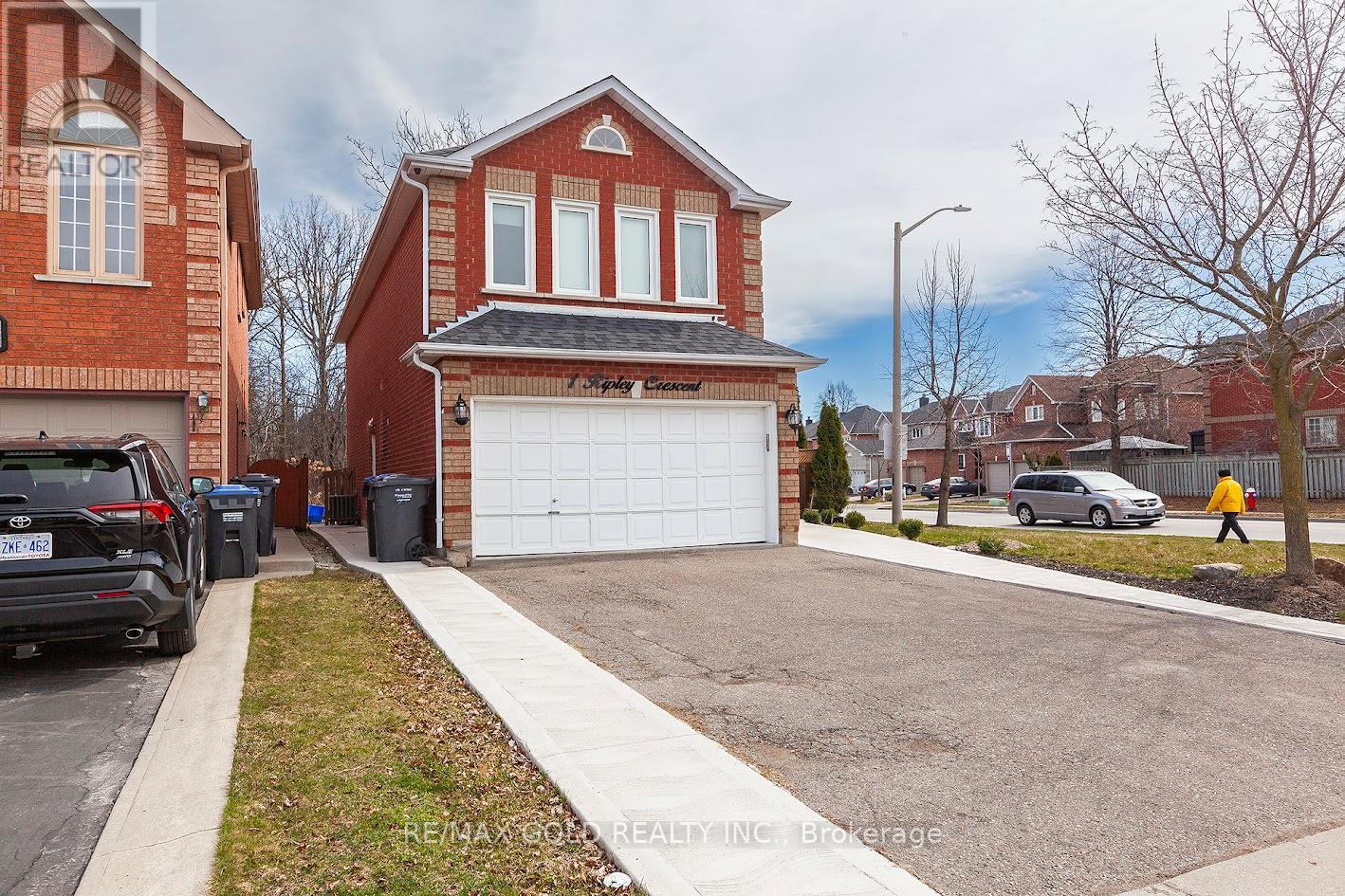 1 RIPLEY CRESCENT, Brampton, Ontario