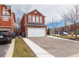 1 RIPLEY CRESCENT, Brampton, Ontario