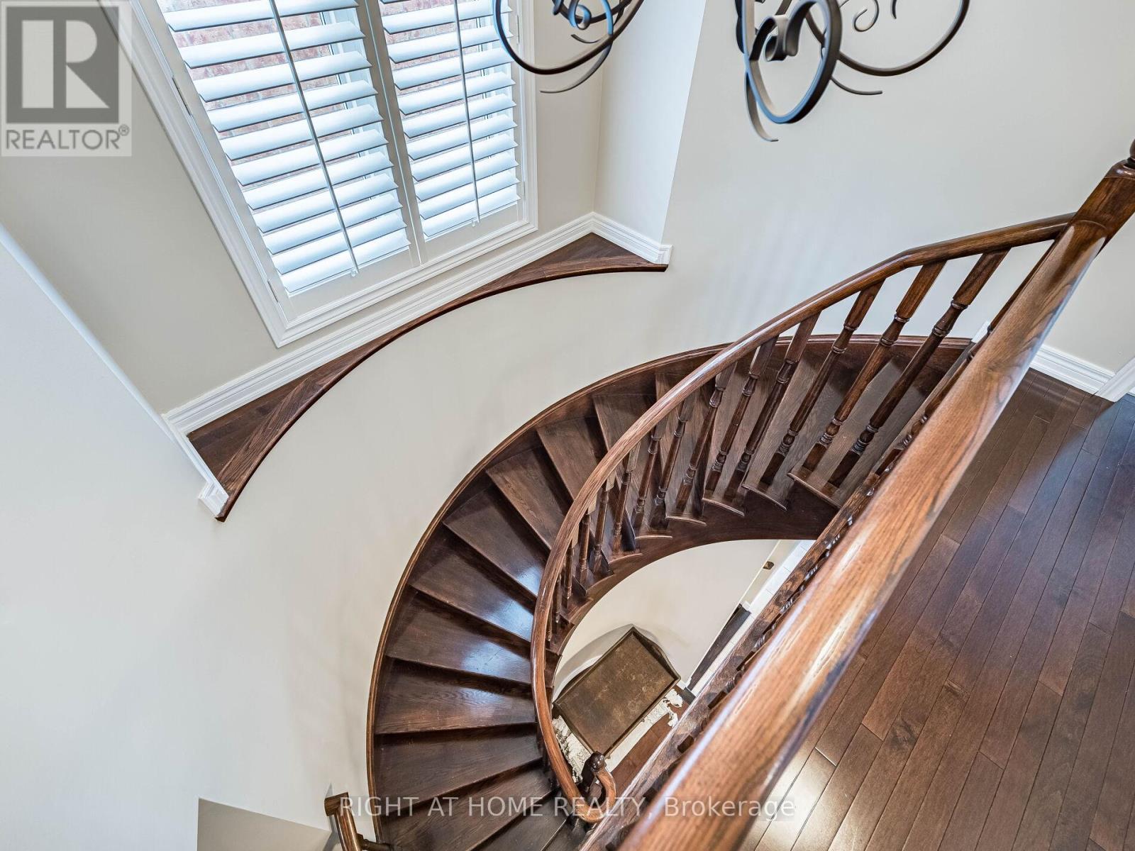 2242 Kwinter Road, Oakville, Ontario  L6M 0H2 - Photo 26 - W12809354