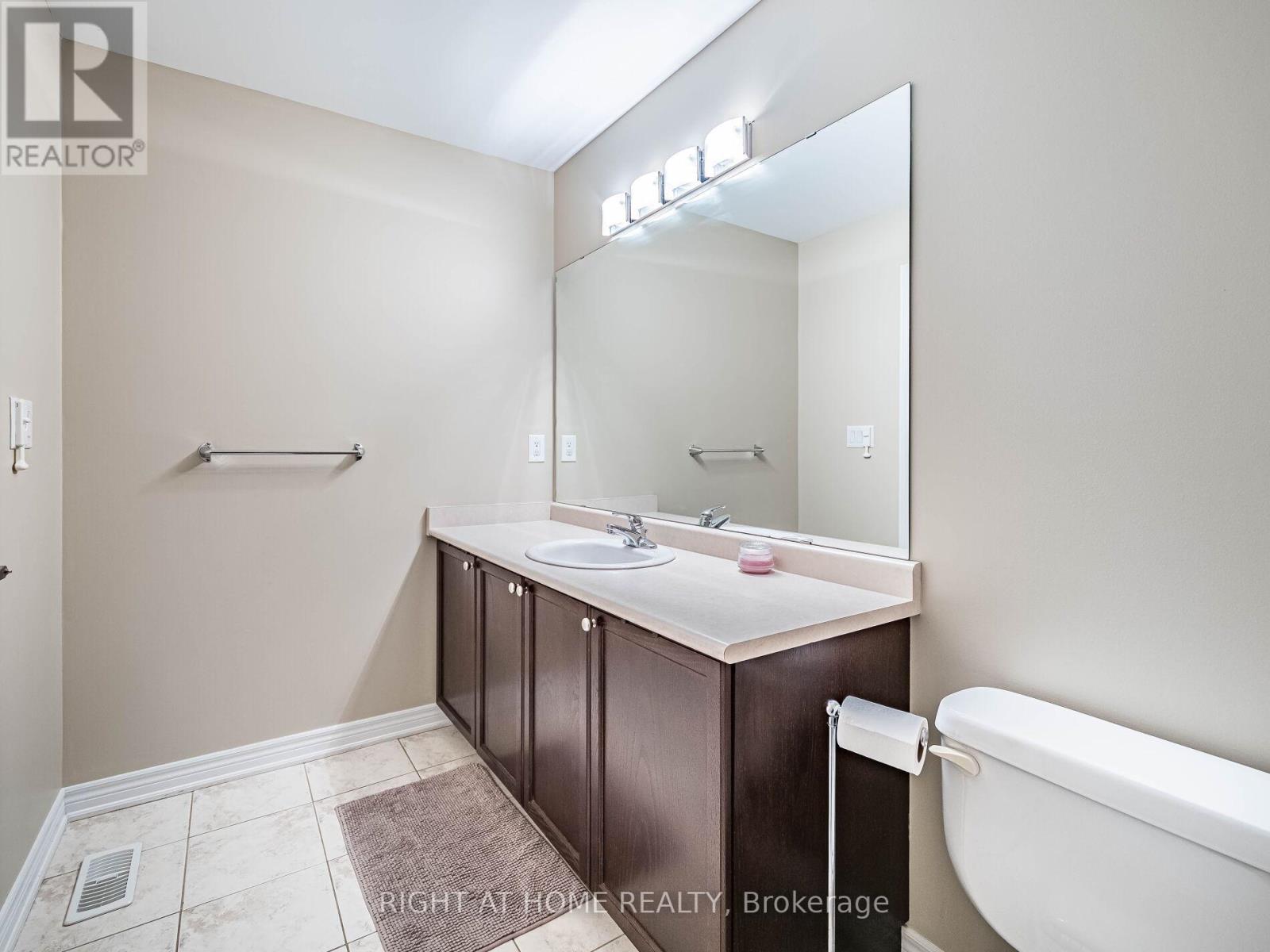 2242 Kwinter Road, Oakville, Ontario  L6M 0H2 - Photo 34 - W12809354