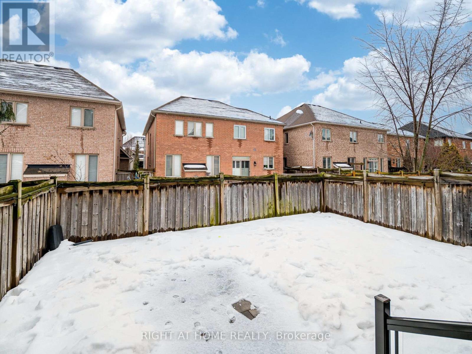 2242 Kwinter Road, Oakville, Ontario  L6M 0H2 - Photo 47 - W12809354
