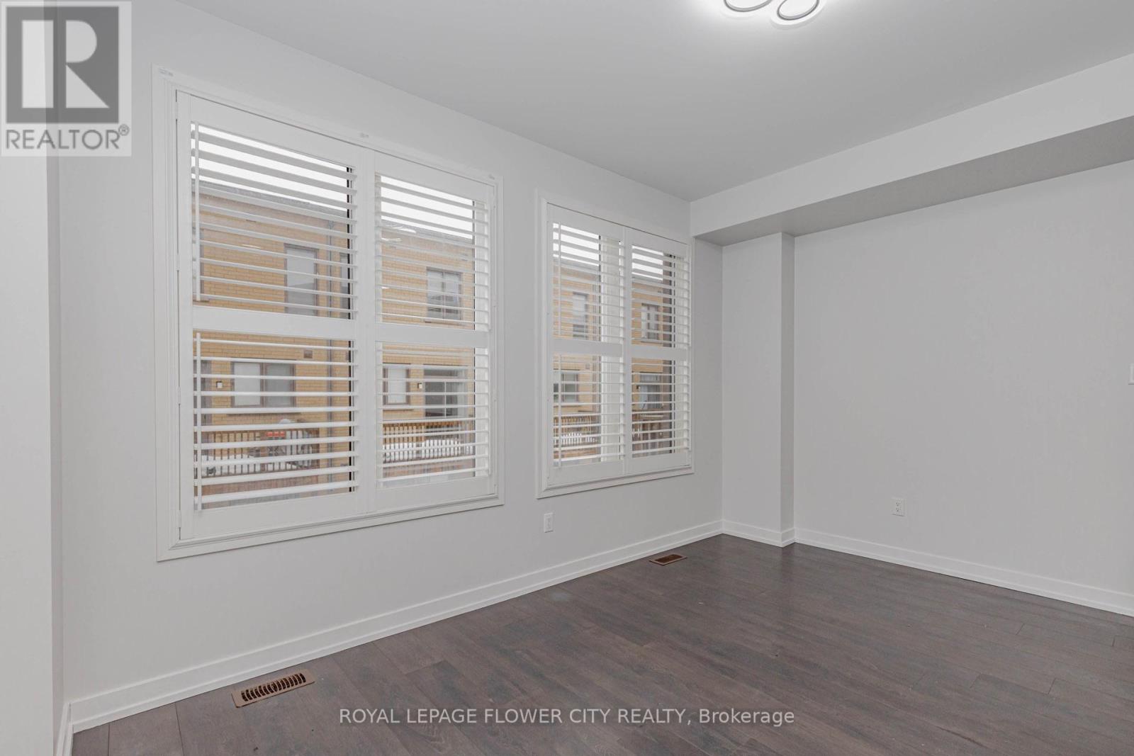 191 Sabina Drive, Oakville, Ontario  L6H 7C3 - Photo 20 - W12809360