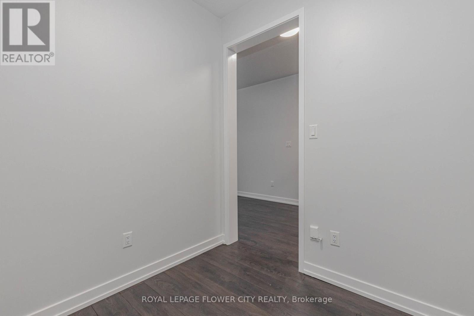 191 Sabina Drive, Oakville, Ontario  L6H 7C3 - Photo 34 - W12809360