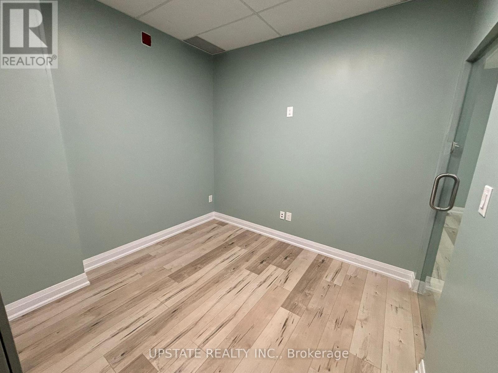 205 - 9280 Goreway Drive, Brampton (Bram East), Ontario  L6P 4N1 - Photo 4 - W12809366