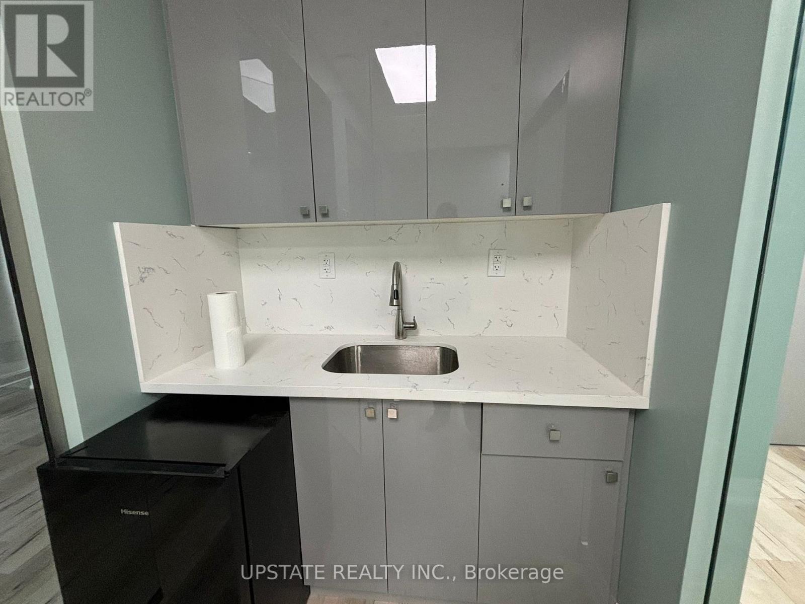 205 - 9280 Goreway Drive, Brampton (Bram East), Ontario  L6P 4N1 - Photo 5 - W12809366