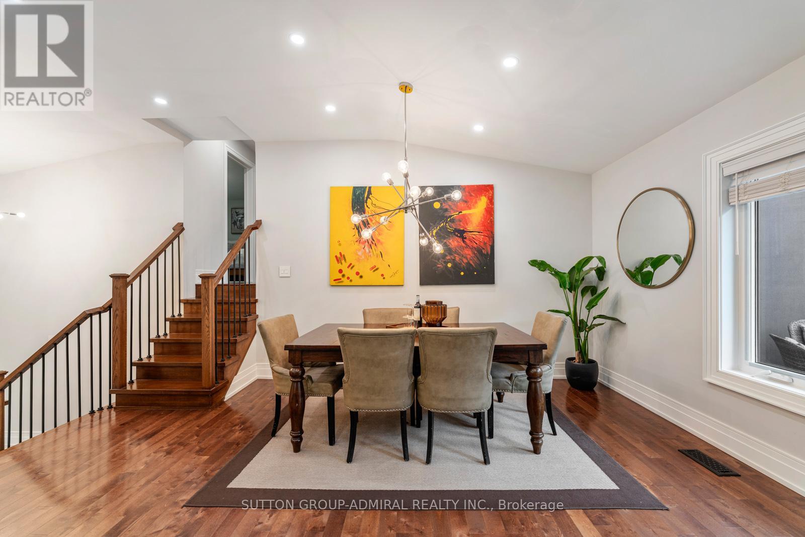 41 Waterford Drive, Toronto, Ontario  M9R 2N5 - Photo 8 - W12809376