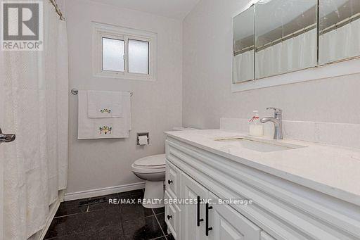 46 Elgin Drive, Brampton, Ontario  L6Y 1A8 - Photo 31 - W12809388